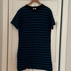 UNIQLO Black & Blue T-Shirt Dress